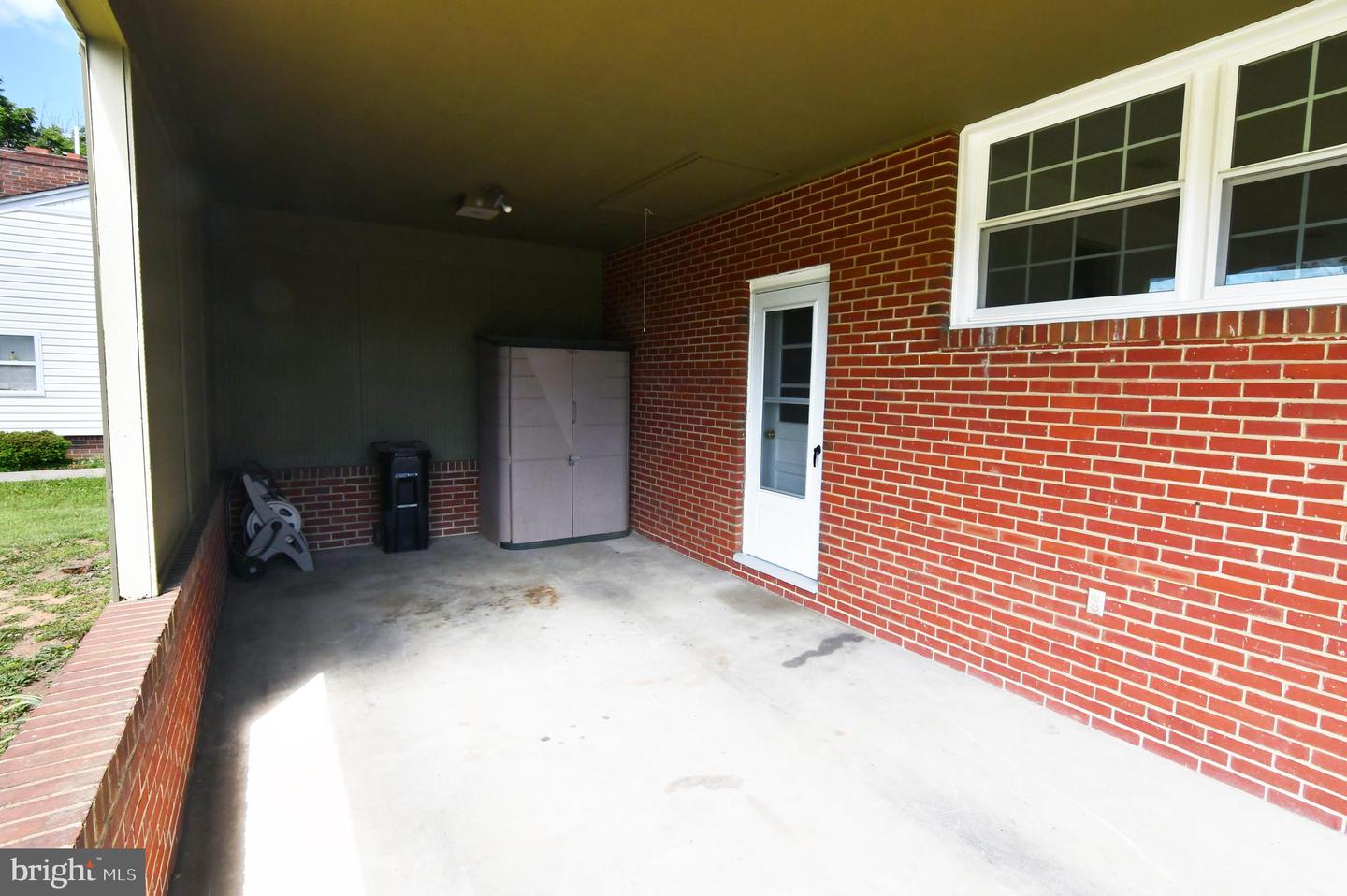 437 Beechcroft Rd Property Photo 51