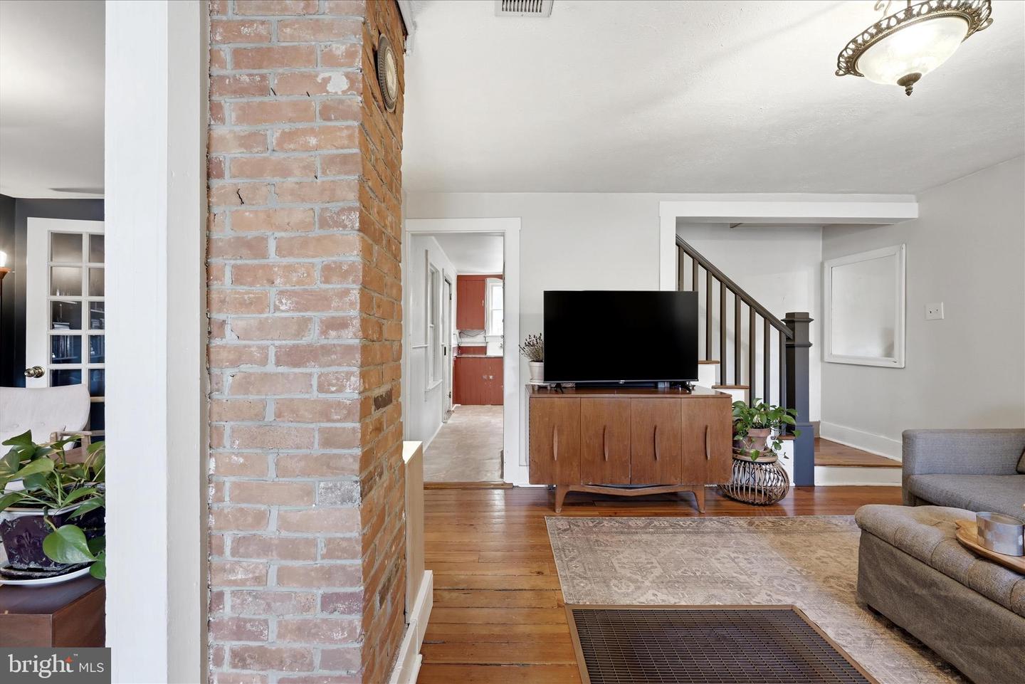 11 W Germain St Property Photo 3