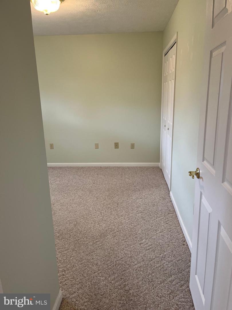 1845 Rosser Ln Property Photo 5