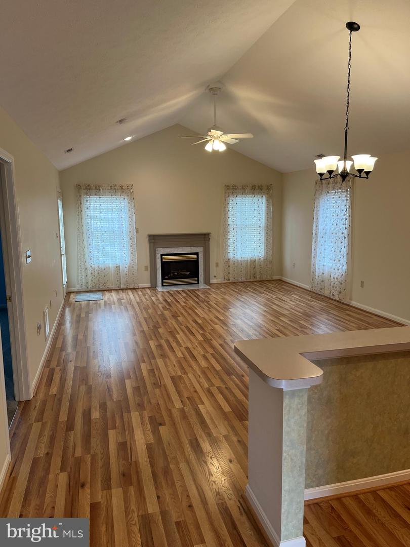 1845 Rosser Ln Property Photo 6