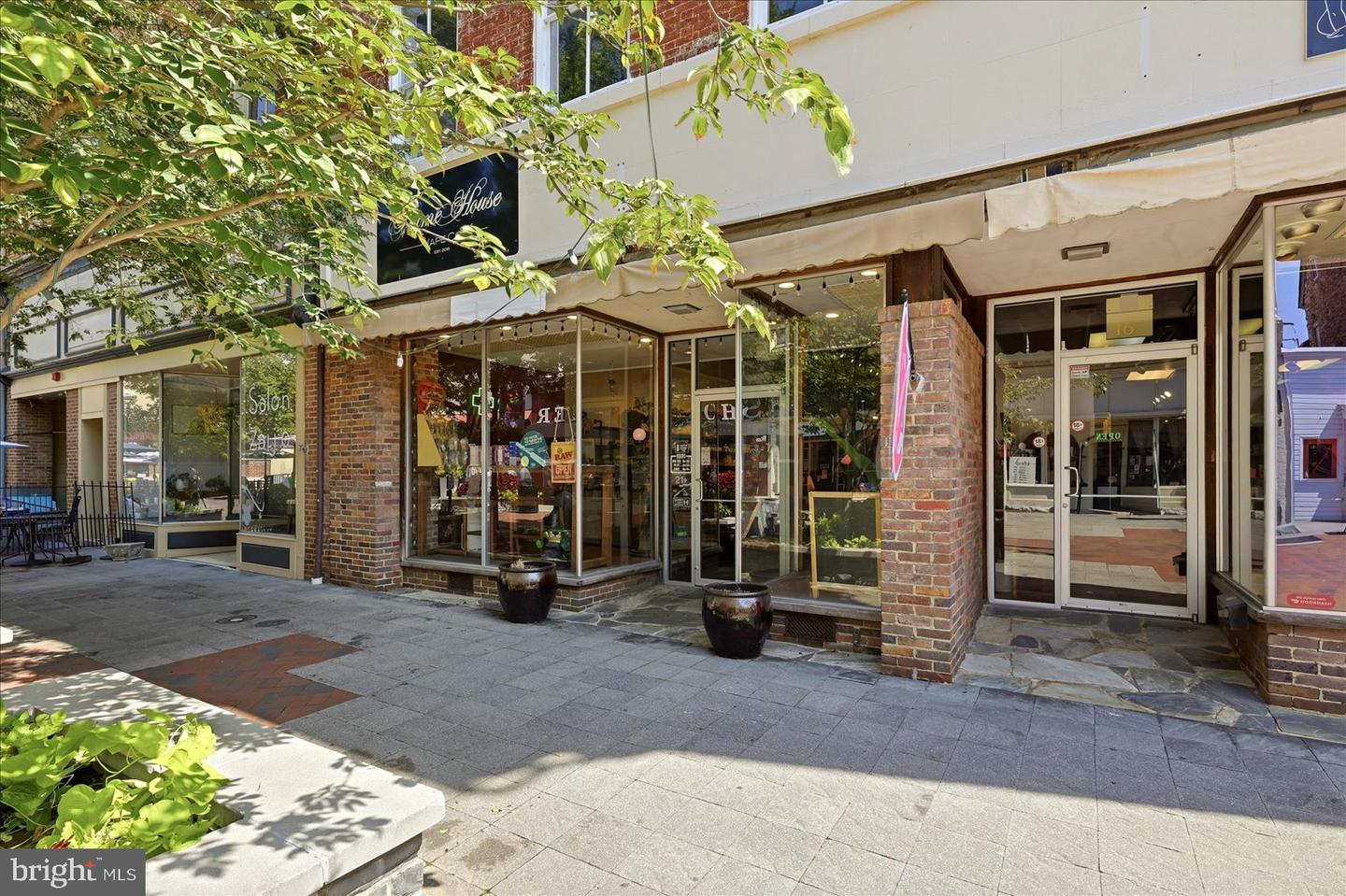 14-16 S LOUDOUN ST Property Photo 1