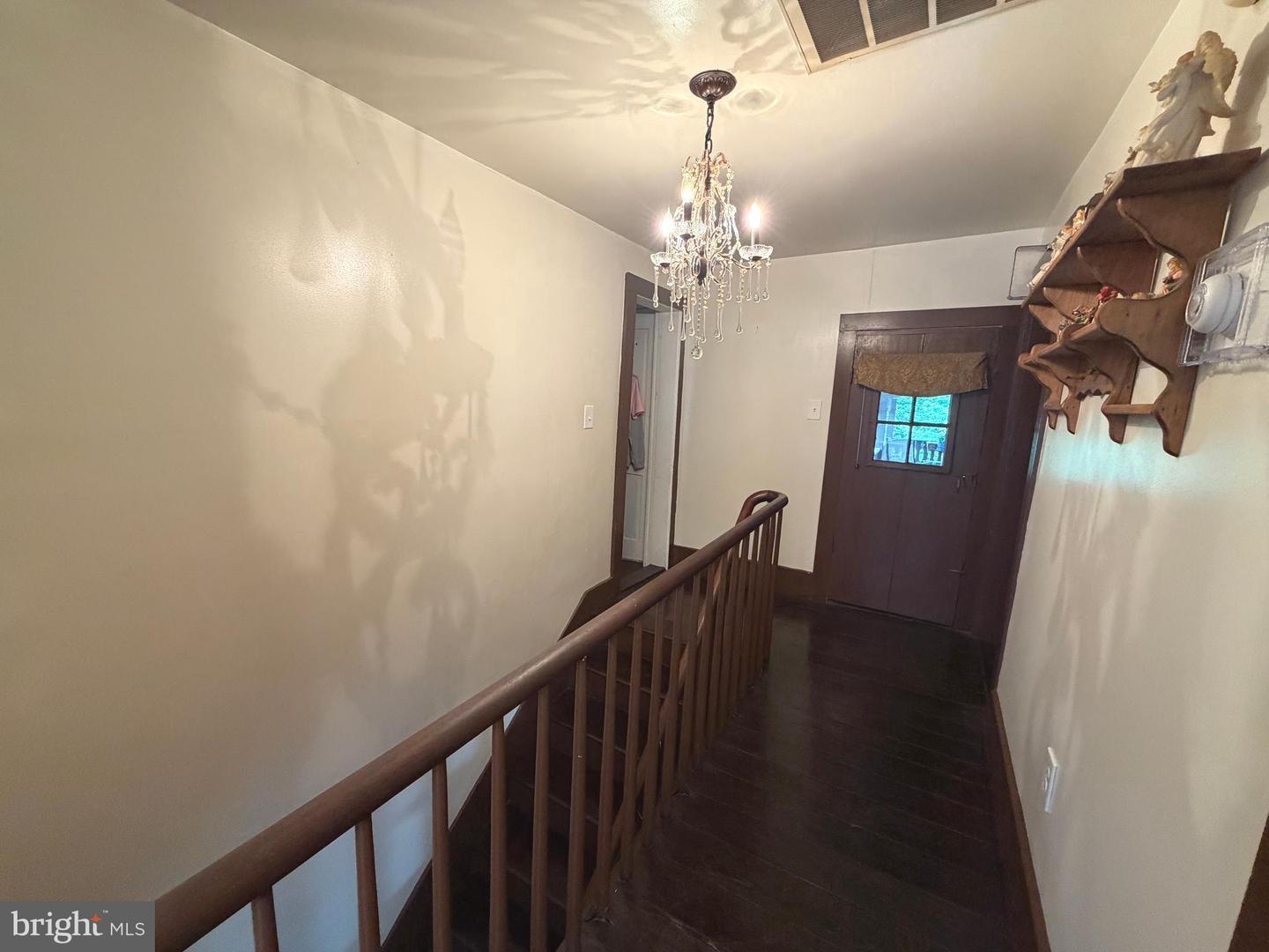 410 S Cameron St Property Photo 18