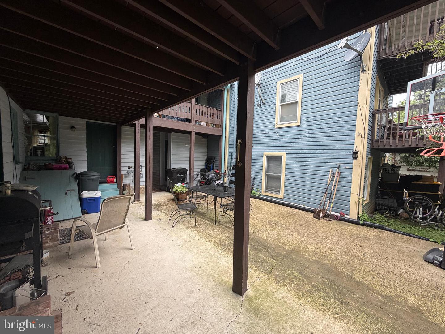410 S Cameron St Property Photo 46
