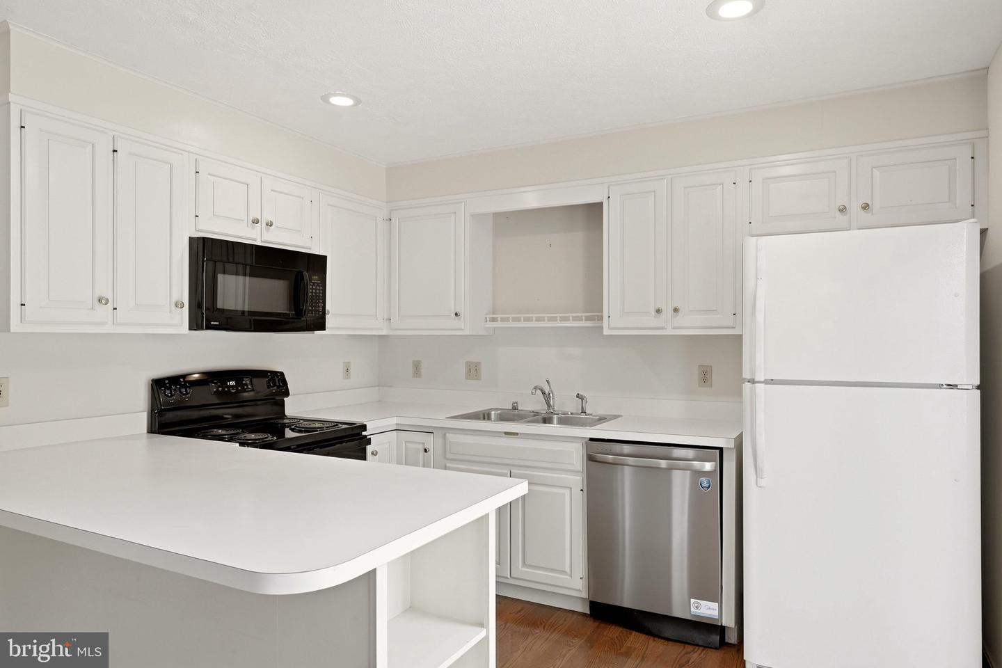 2055 Cidermill Ln Property Photo 17