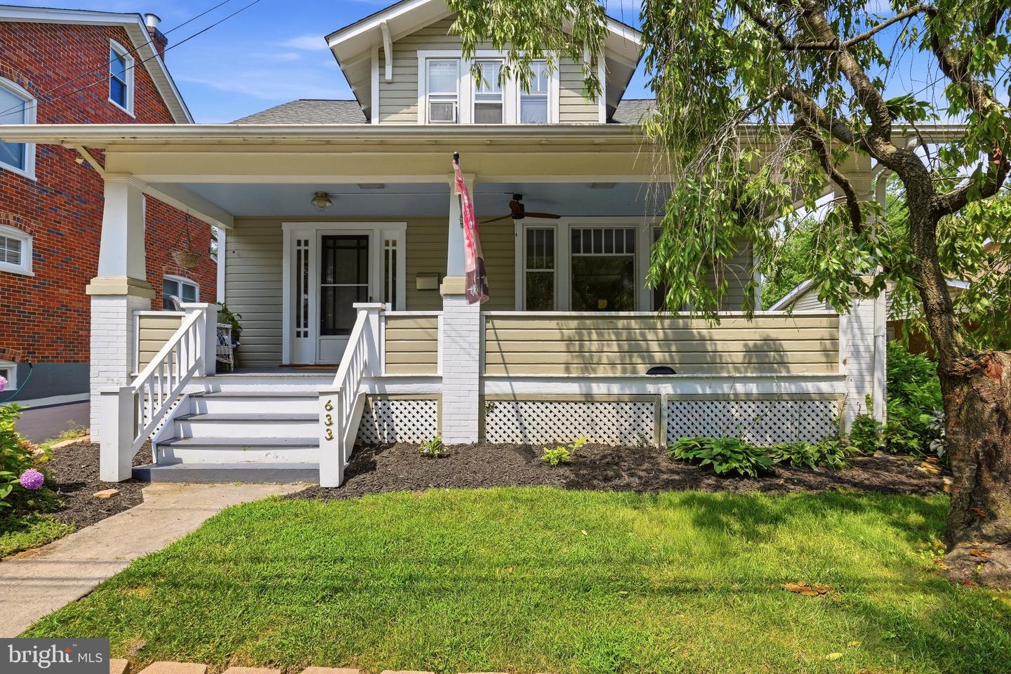 633 Pennsylvania Ave Property Photo 1