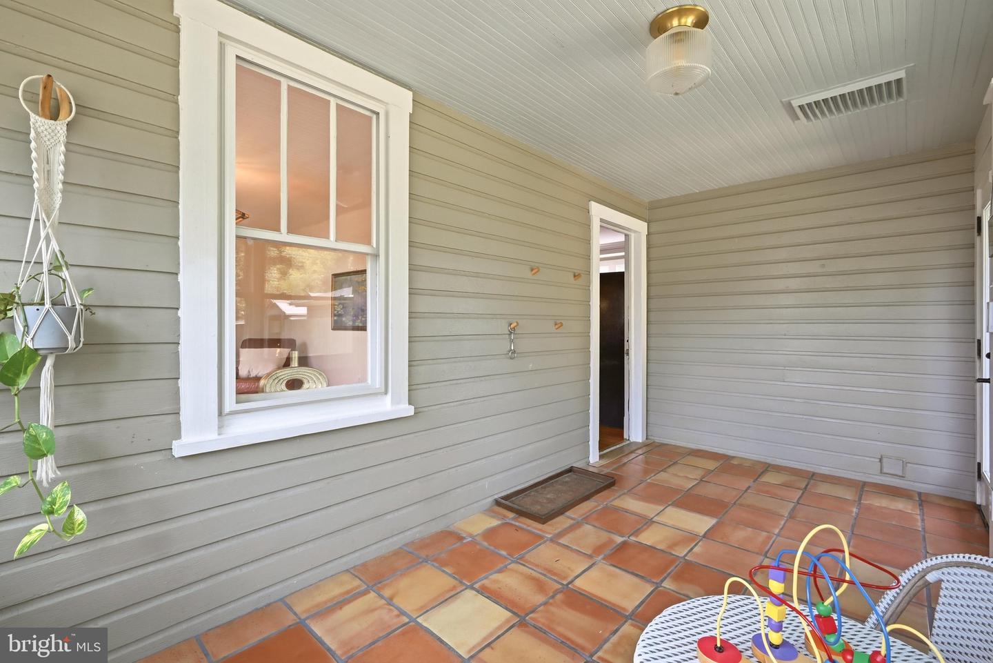 633 Pennsylvania Ave Property Photo 26