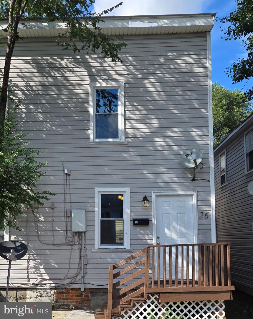 26 E PALL MALL ST Property Photo 1