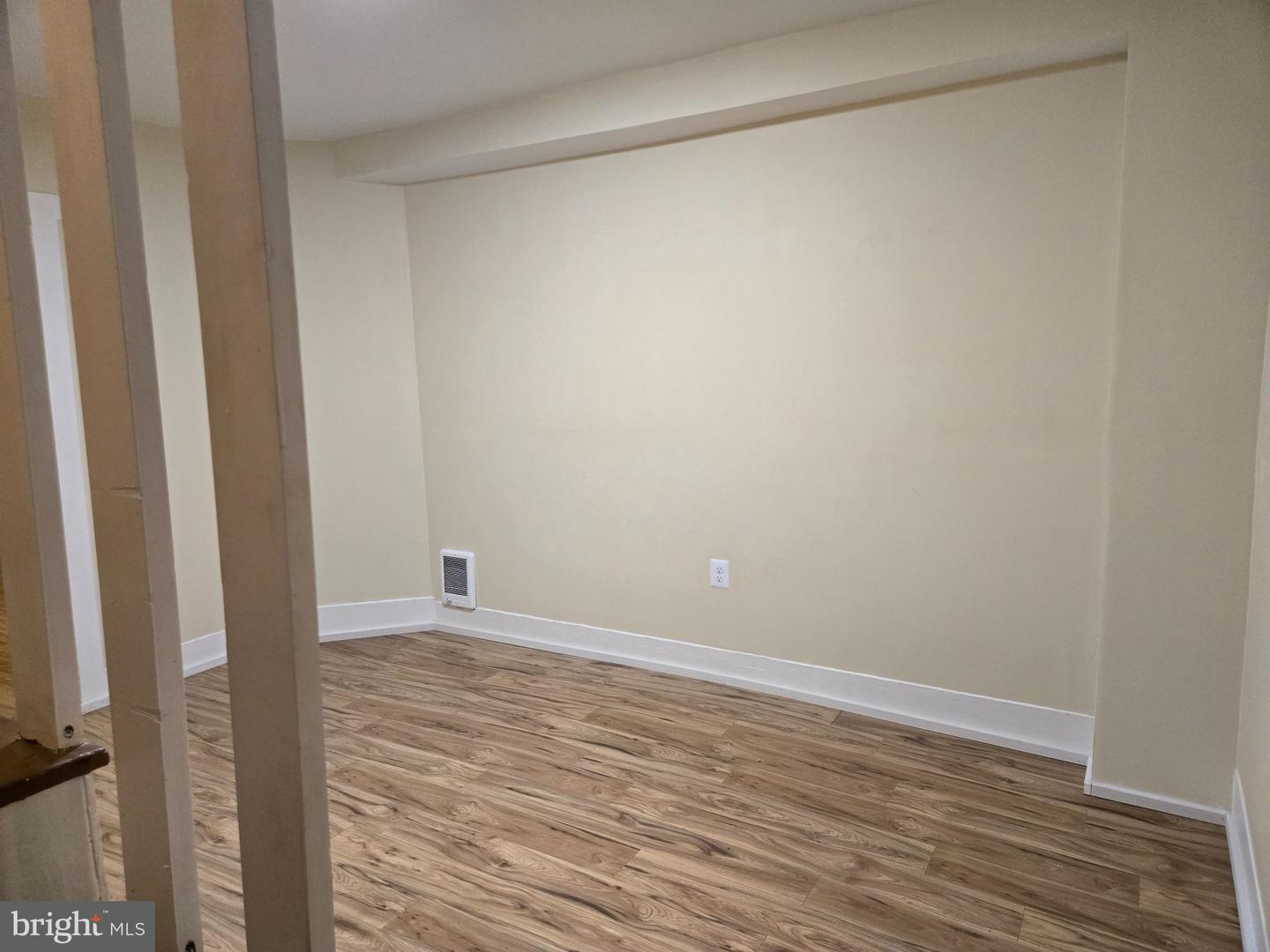 26 E Pall Mall St Property Photo 7