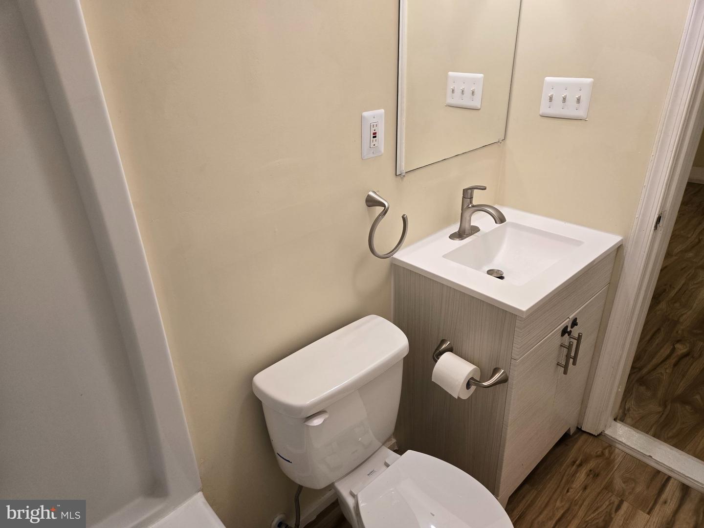 26 E Pall Mall St Property Photo 14