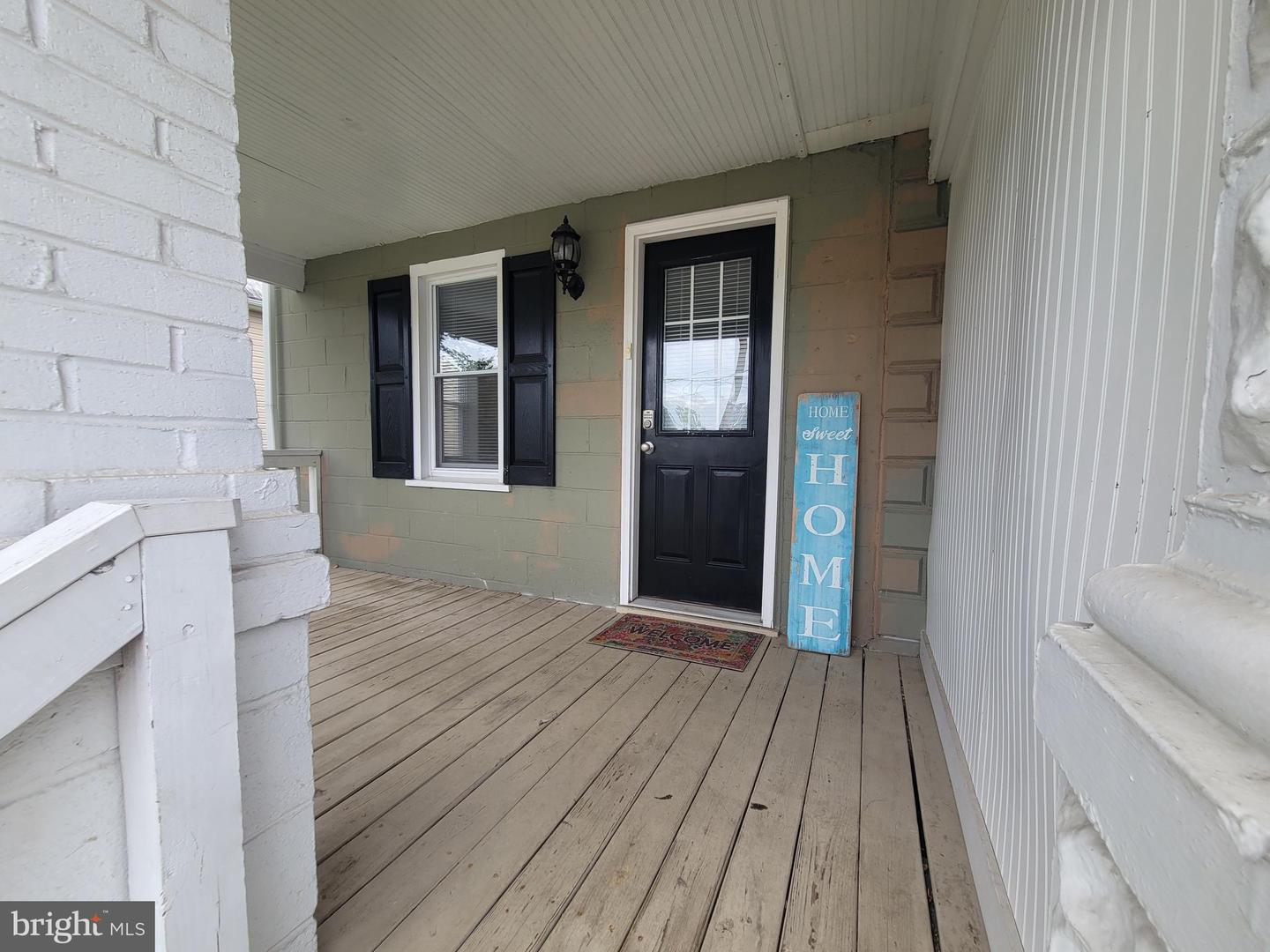 235 Millwood Ave Property Photo 3