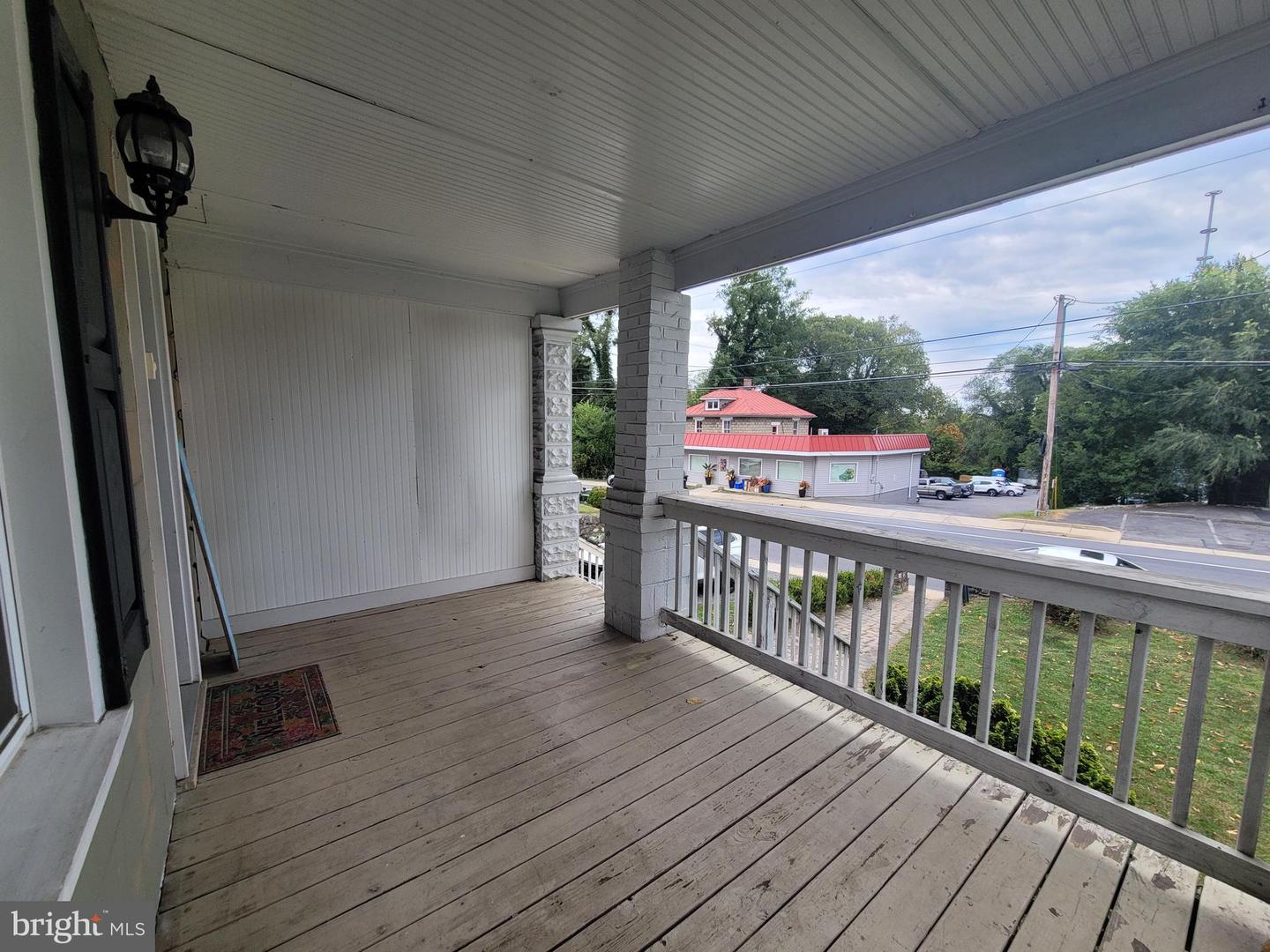 235 Millwood Ave Property Photo 5