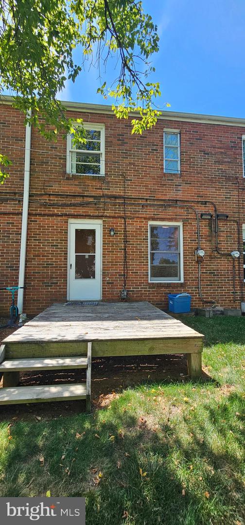 204 E Whitlock Ave Property Photo 15