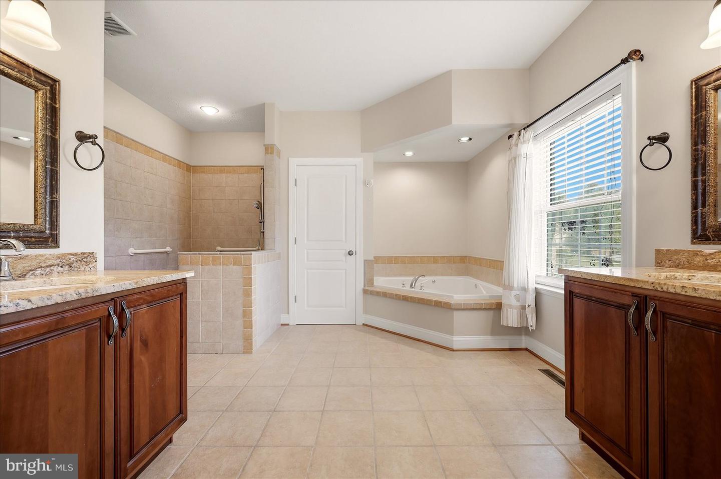 1748 Handley Ave Property Photo 38