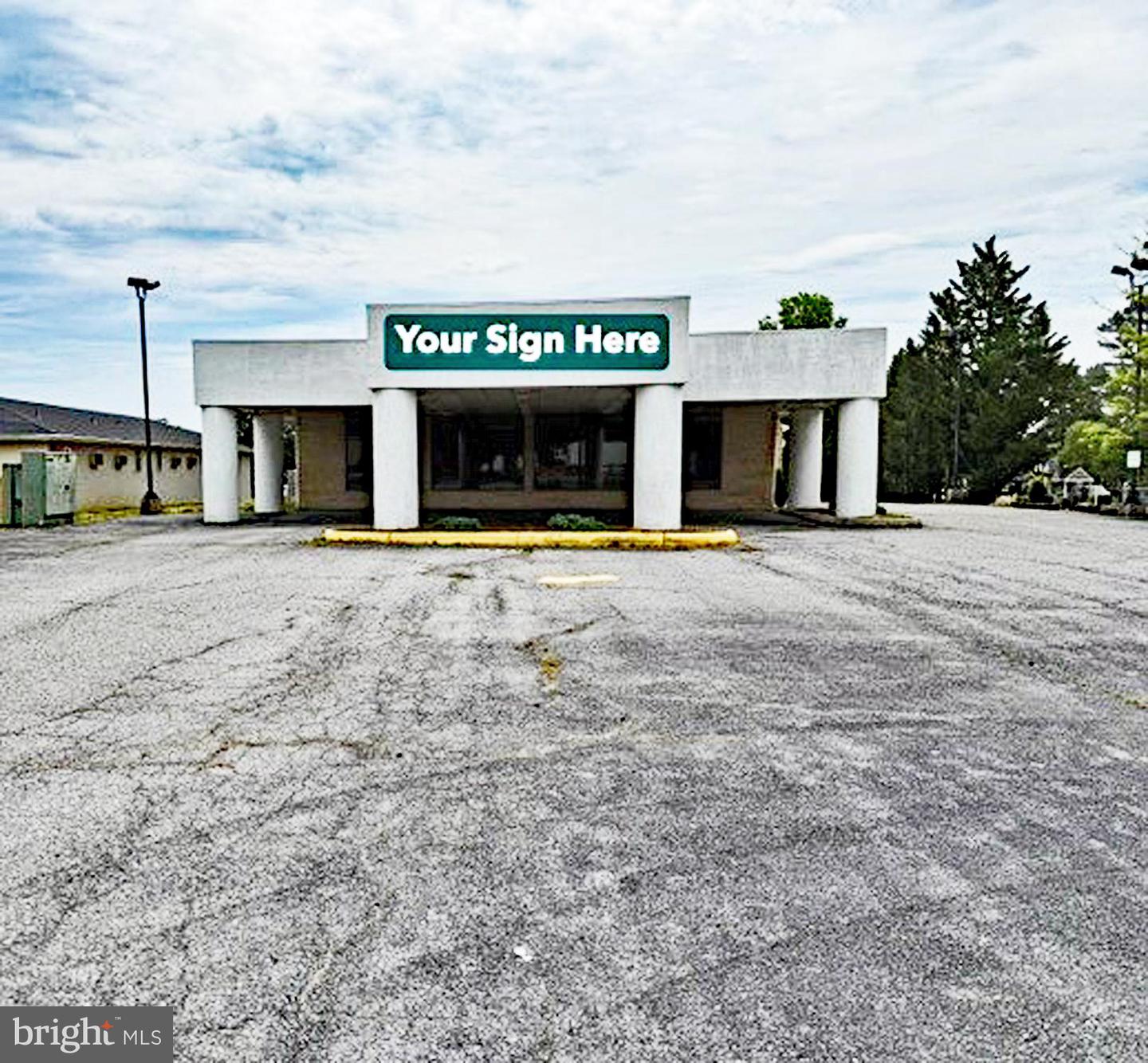 2934 Valley Ave Property Photo 1