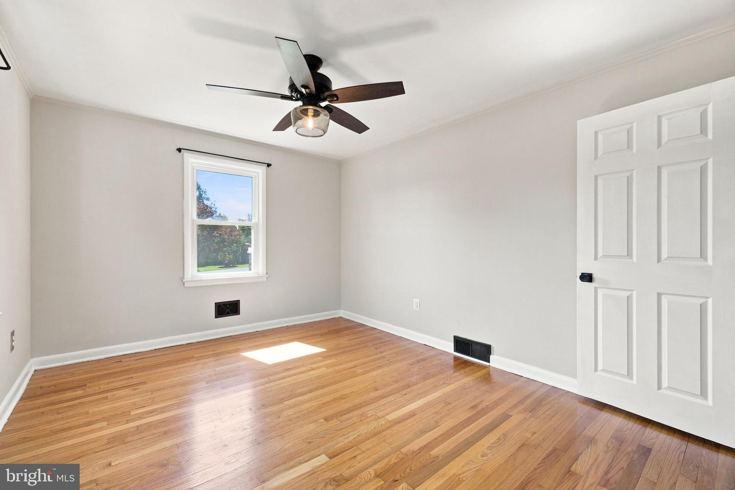 805 Pennsylvania Ave Property Photo 31