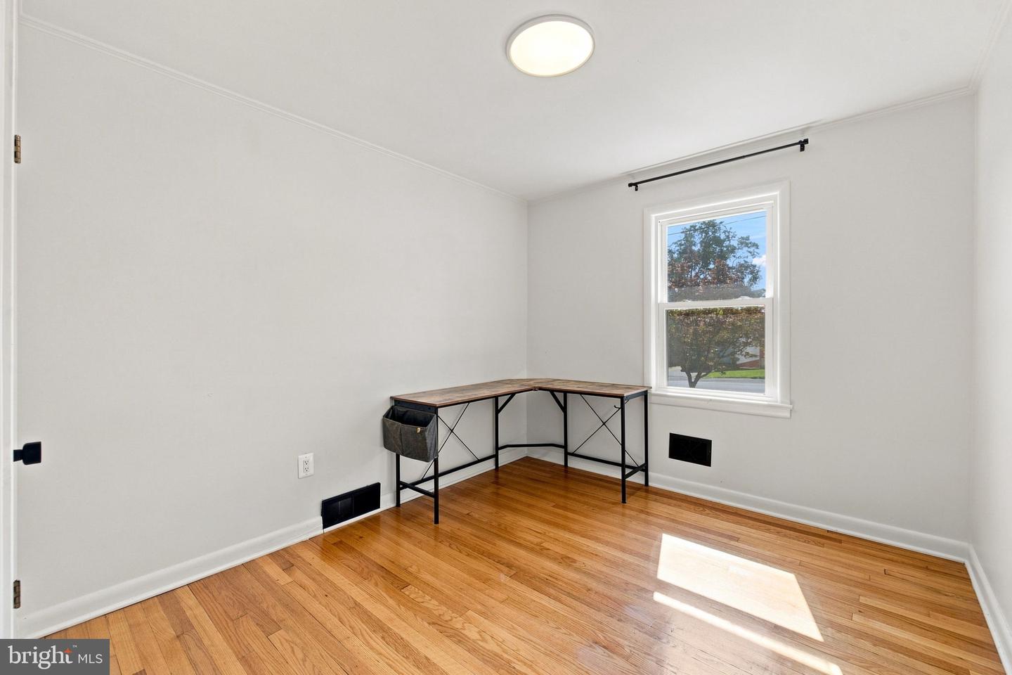 805 Pennsylvania Ave Property Photo 33