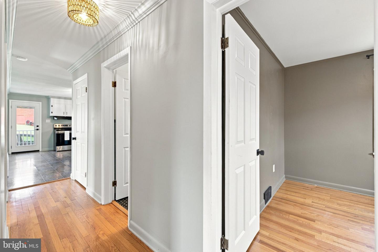 805 Pennsylvania Ave Property Photo 35
