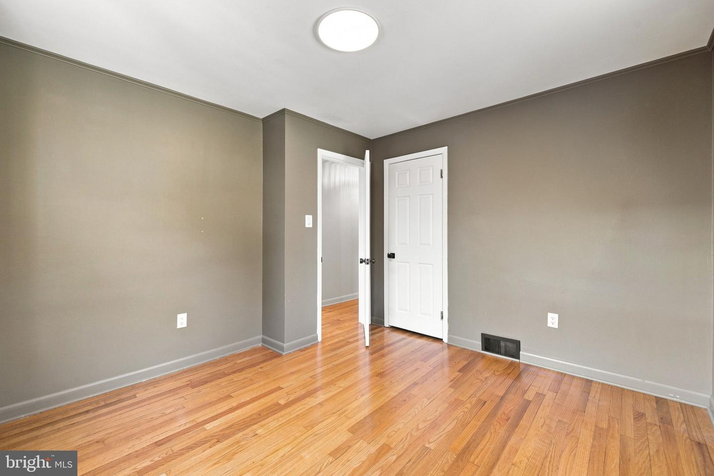 805 Pennsylvania Ave Property Photo 36