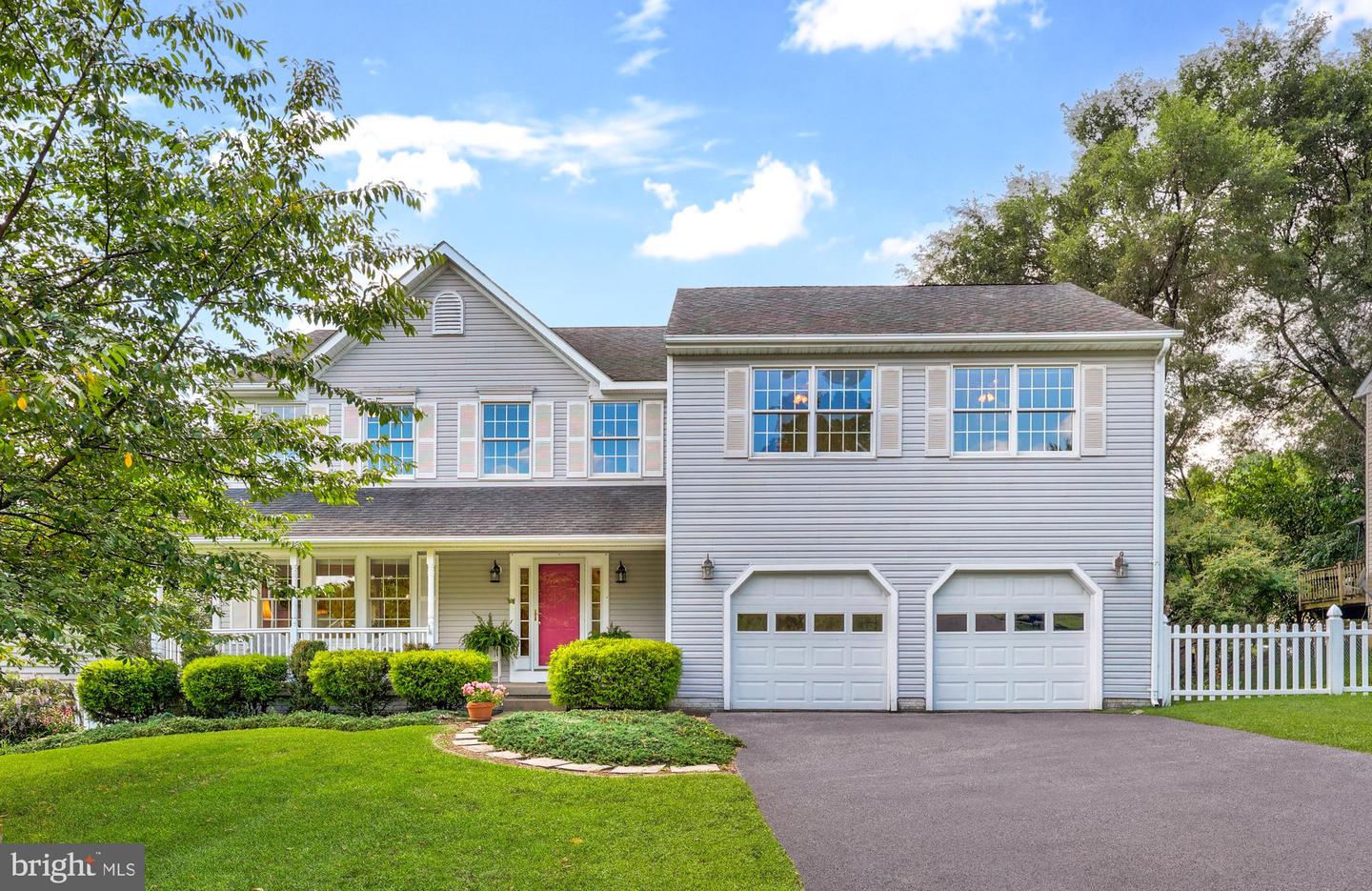 1605 FORT BRADDOCK CT Property Photo 1