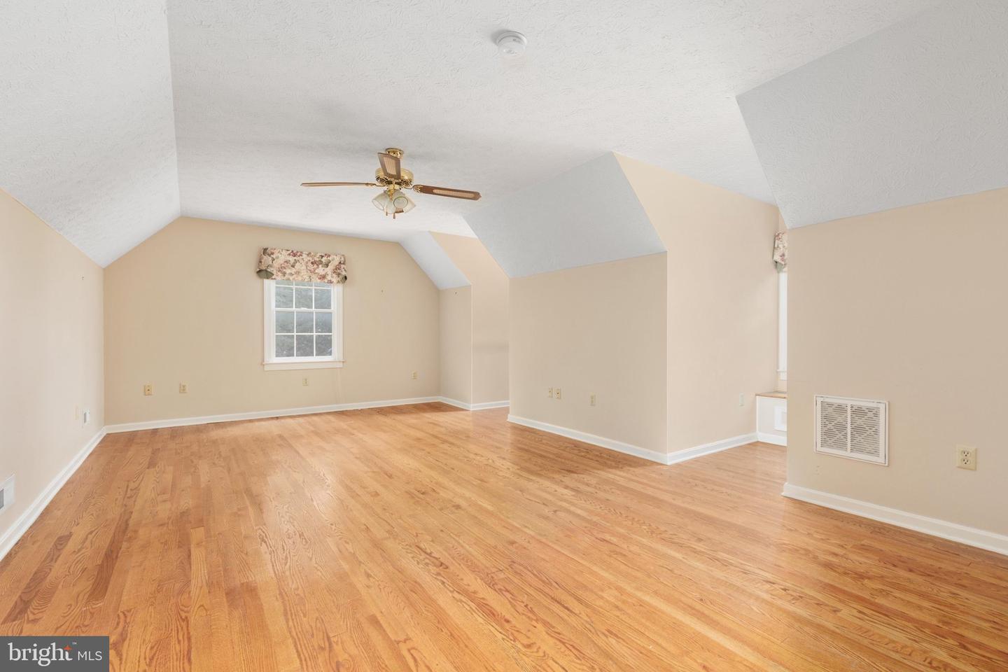 769 Seldon Dr Property Photo 96