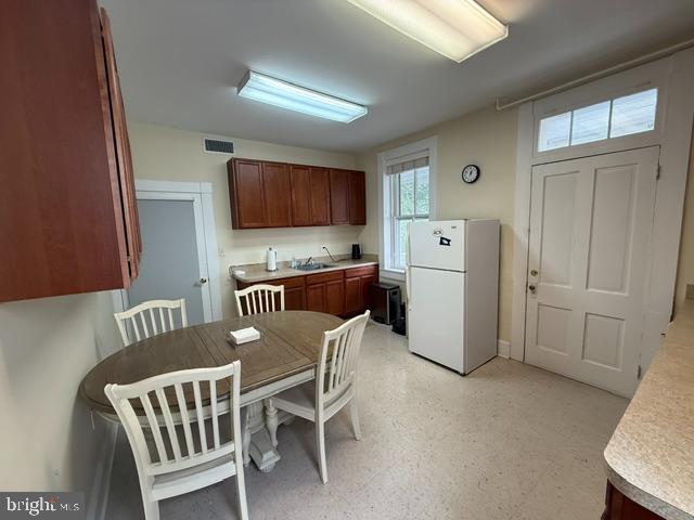 407 S Loudoun St Property Photo 7