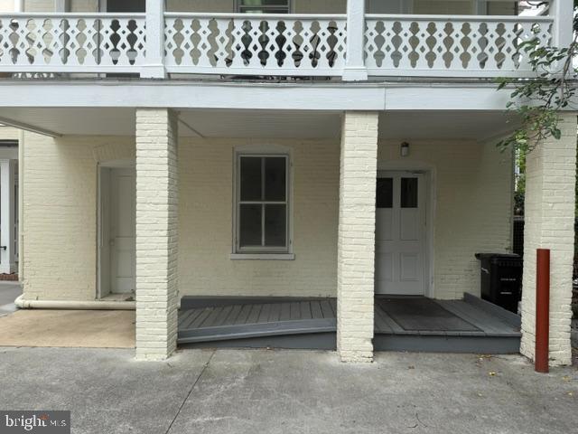 407 S Loudoun St Property Photo 16