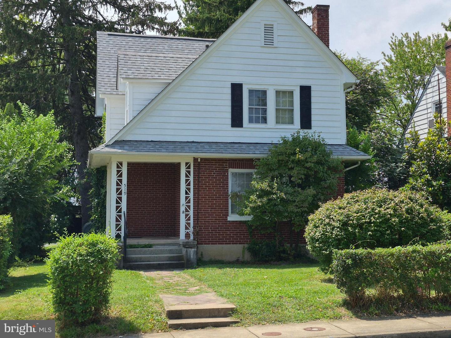 519 Virginia Ave Property Photo 1