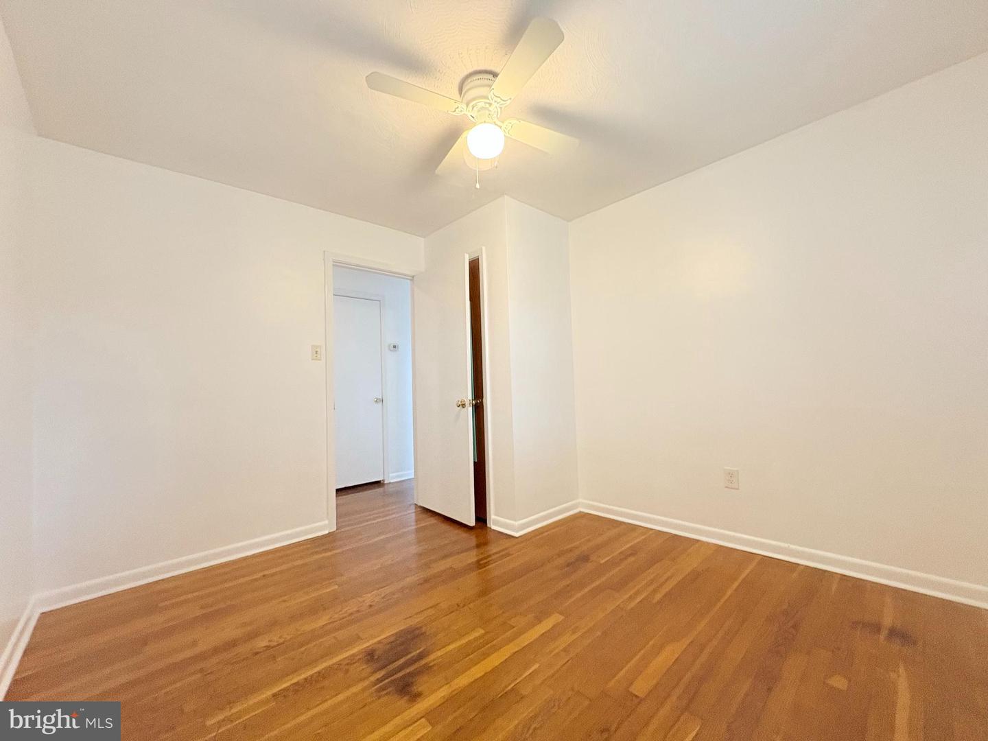 2325 Wilson Blvd Property Photo 10