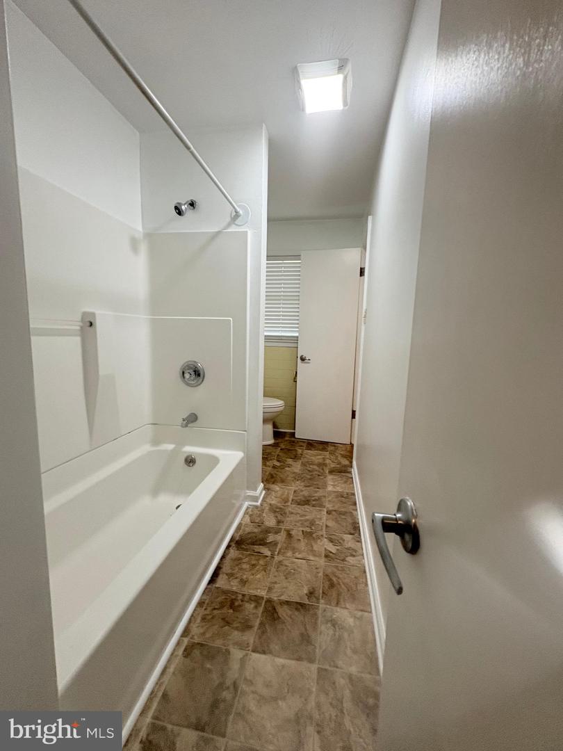 2325 Wilson Blvd Property Photo 15