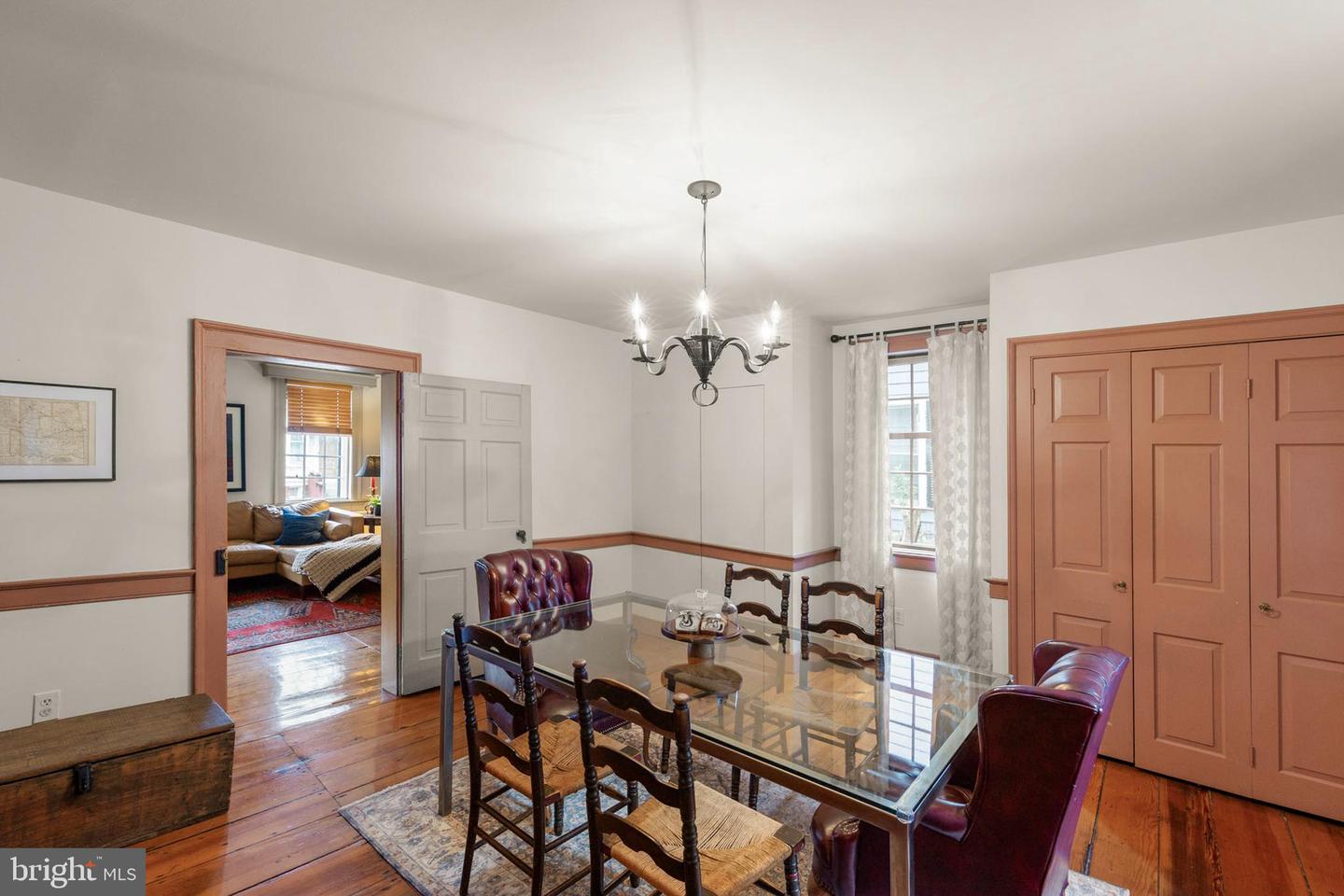422 S Loudoun St Property Photo 7