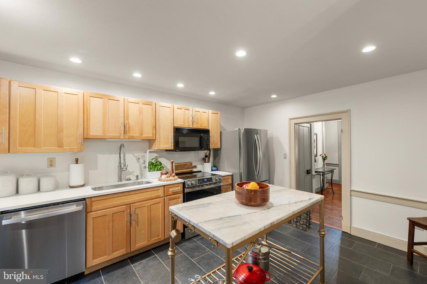 422 S Loudoun St Property Photo 10