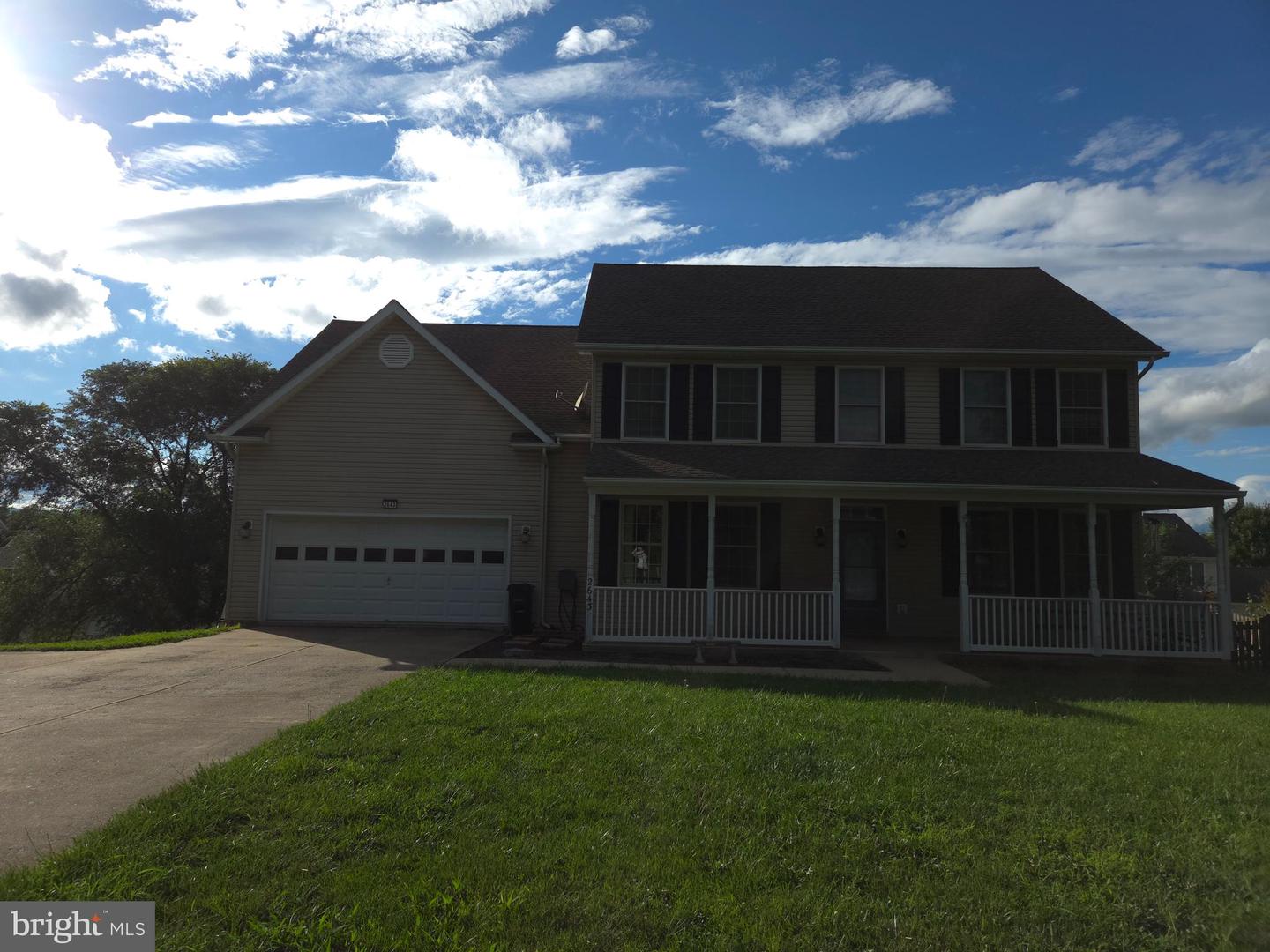 2643 Middle Rd Property Photo 45