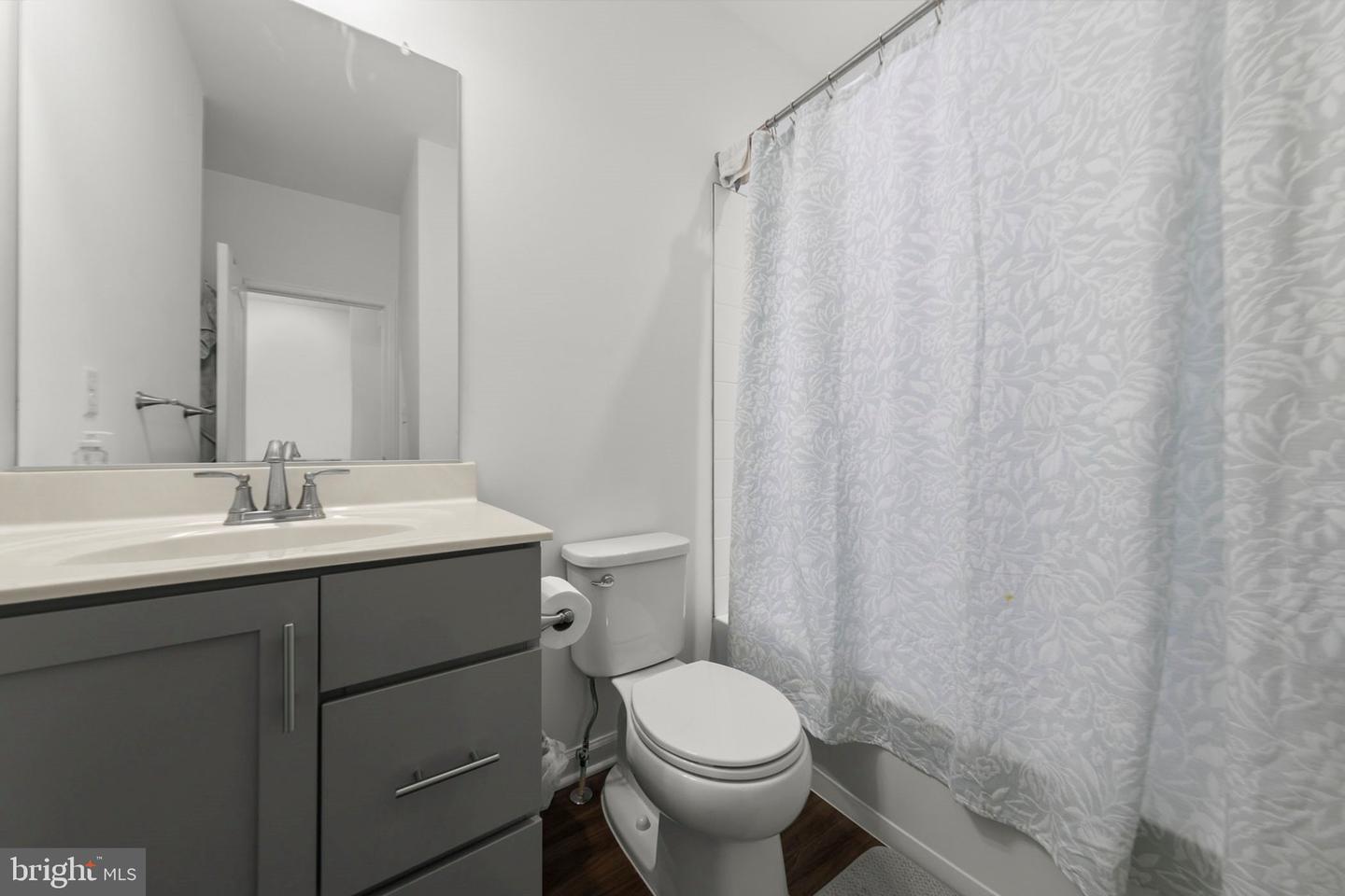 3135 Eton Pl Property Photo 22