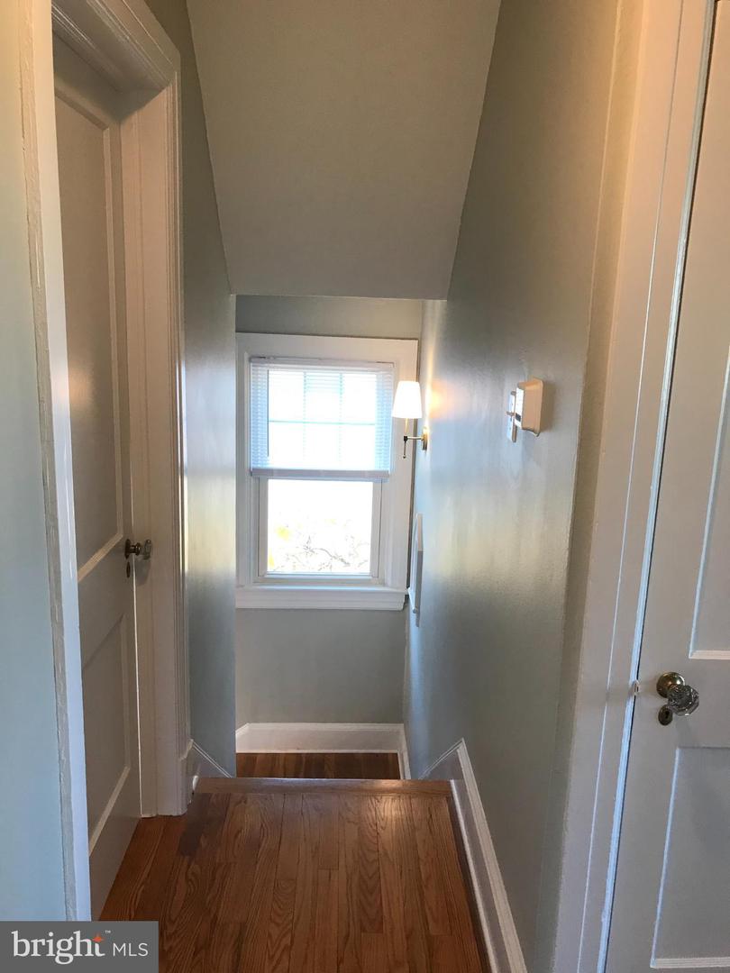 6 W Cecil St Property Photo 30
