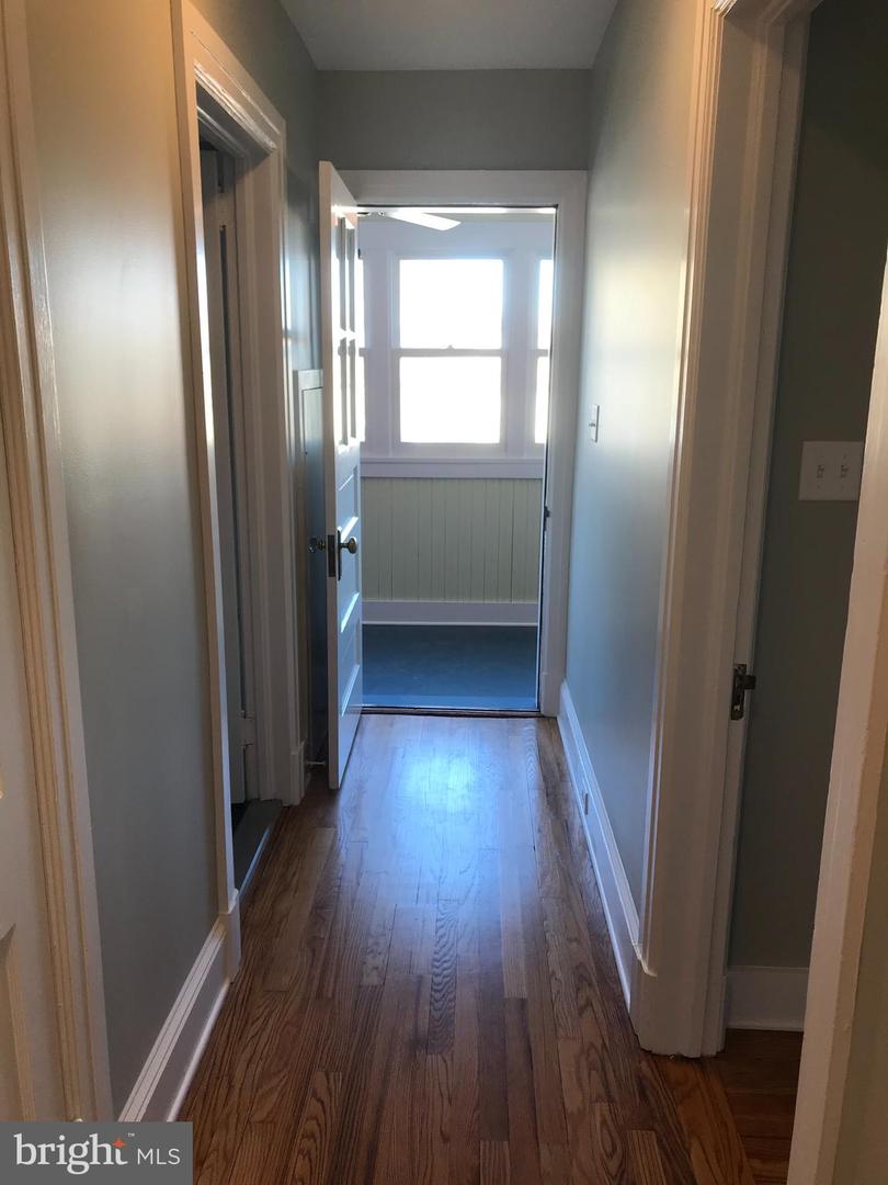 6 W Cecil St Property Photo 31