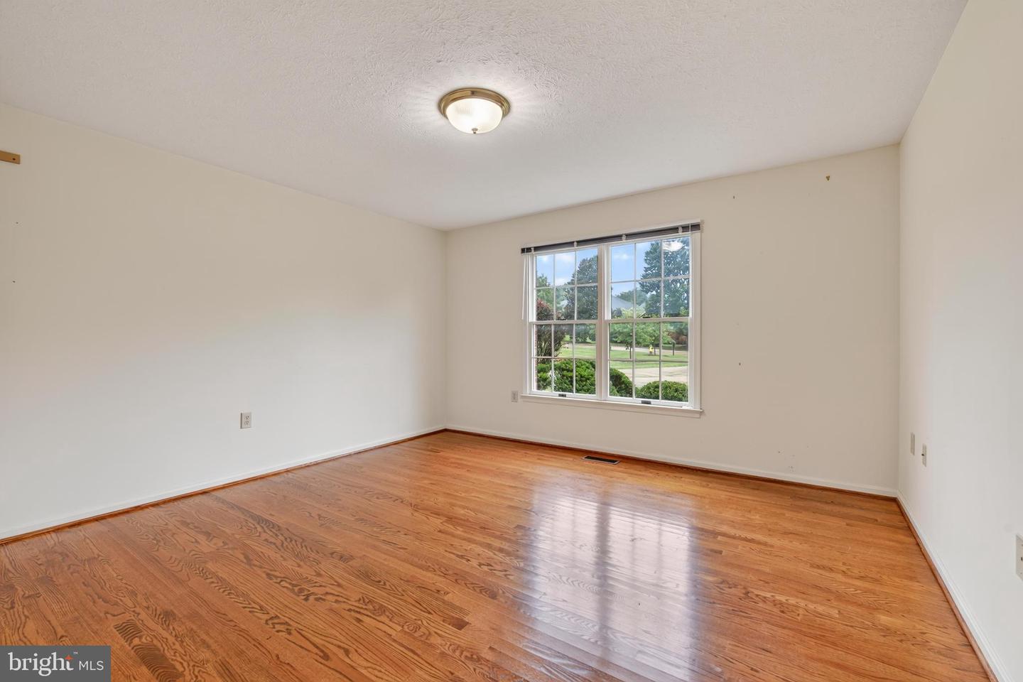 1400 Gordon Pl Property Photo 21