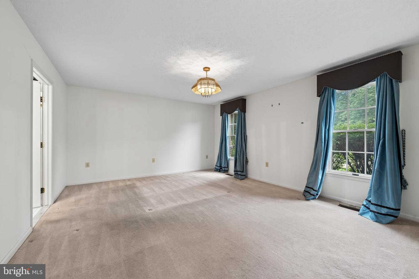 1400 Gordon Pl Property Photo 25