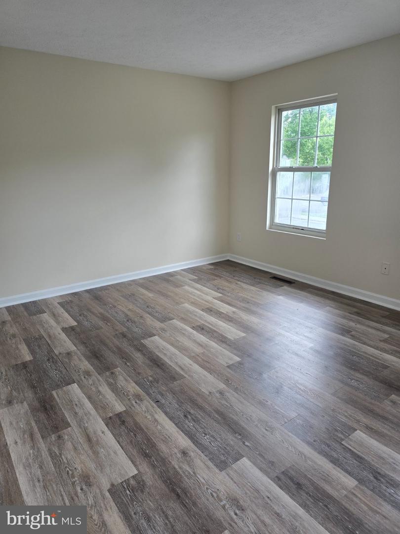 2640 Limestone Ct Property Photo 6