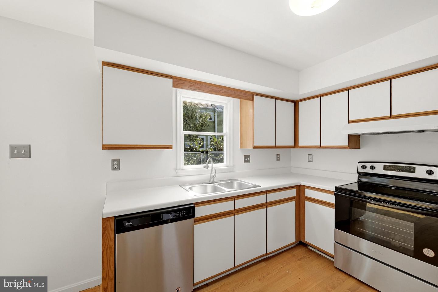 103 E Germain St Property Photo 13