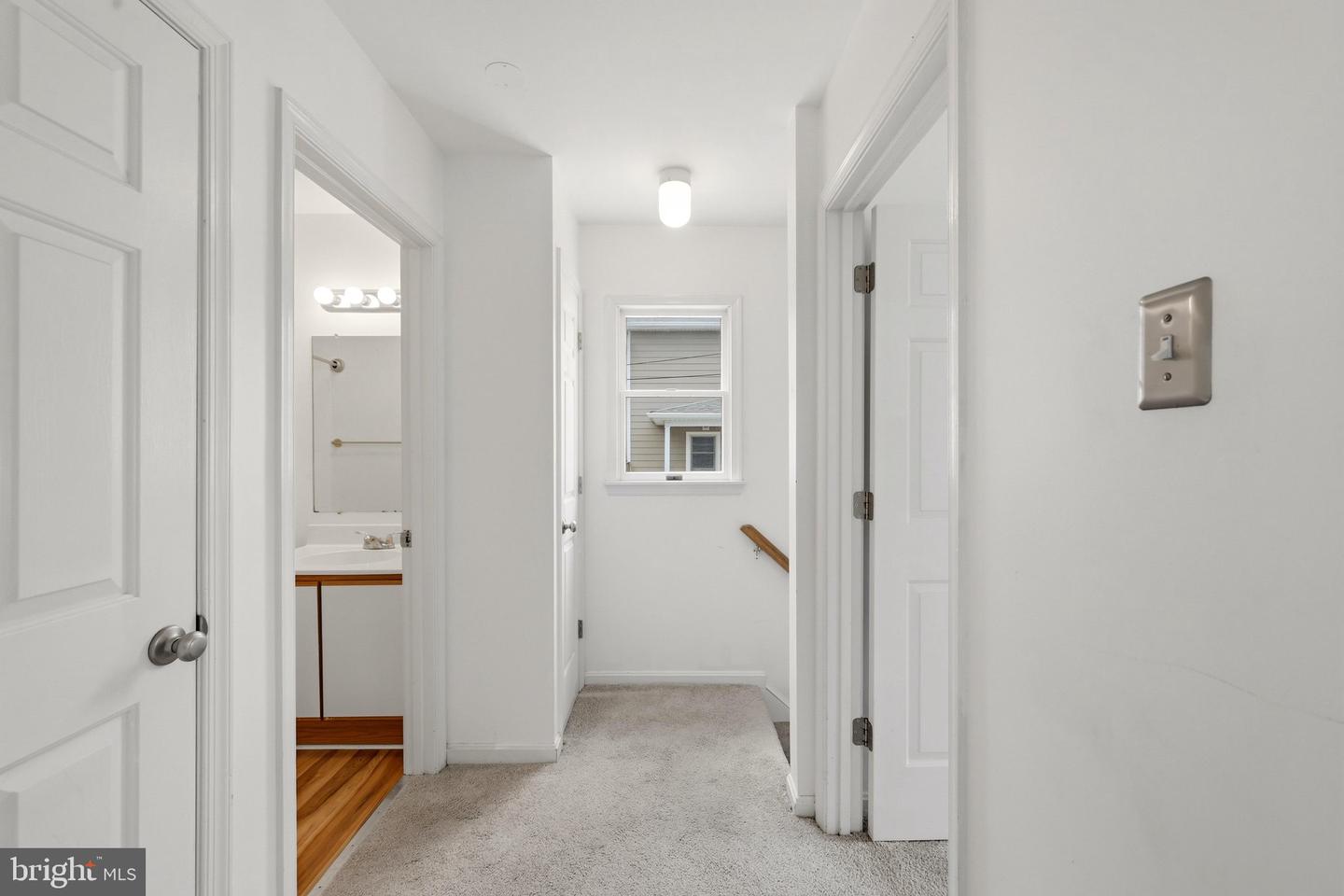 103 E Germain St Property Photo 18
