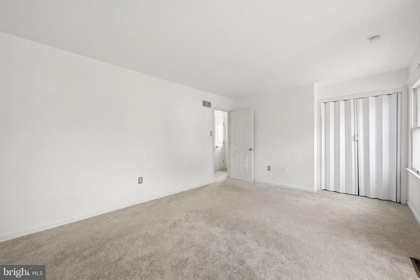 103 E Germain St Property Photo 24
