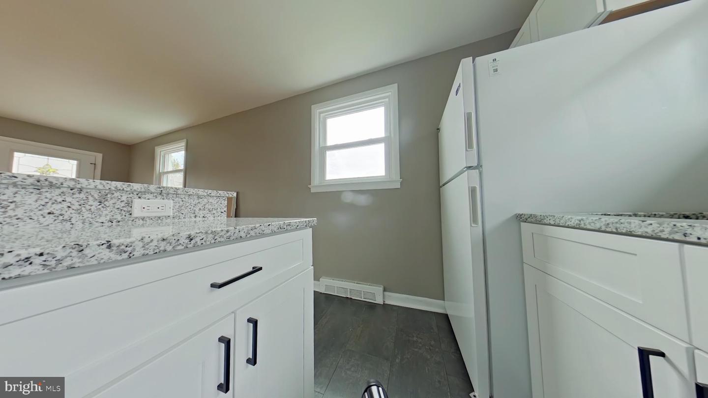 265 Opequon Ave Property Photo 5