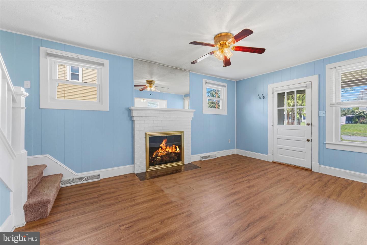 17 Glaize Ave Property Photo 6