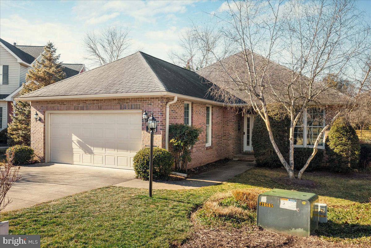 832 WINDER CT Property Photo 1