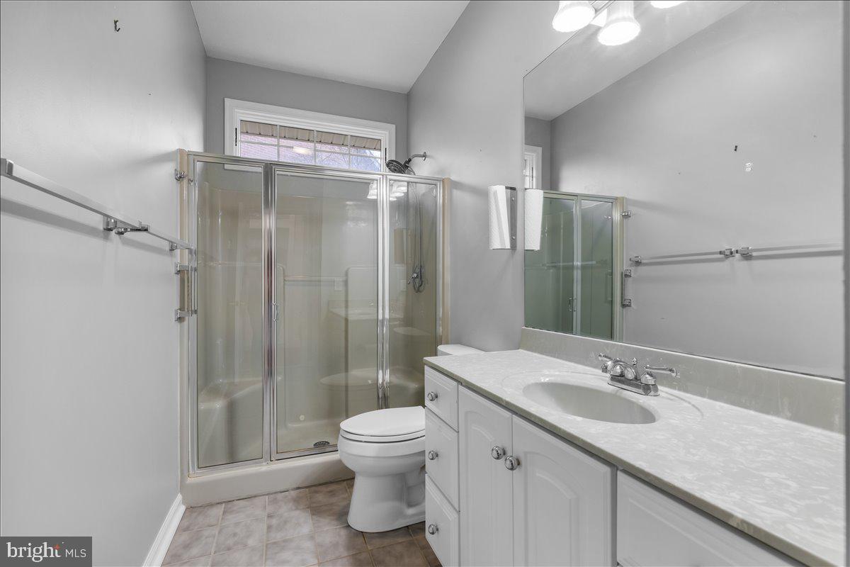 832 Winder Ct Property Photo 28