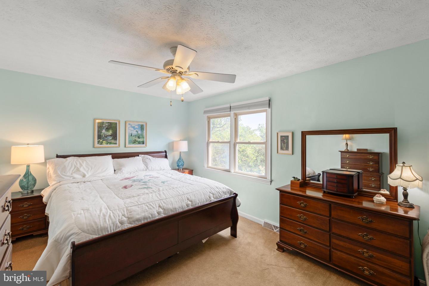 802 Appleseed Ct Property Photo 18
