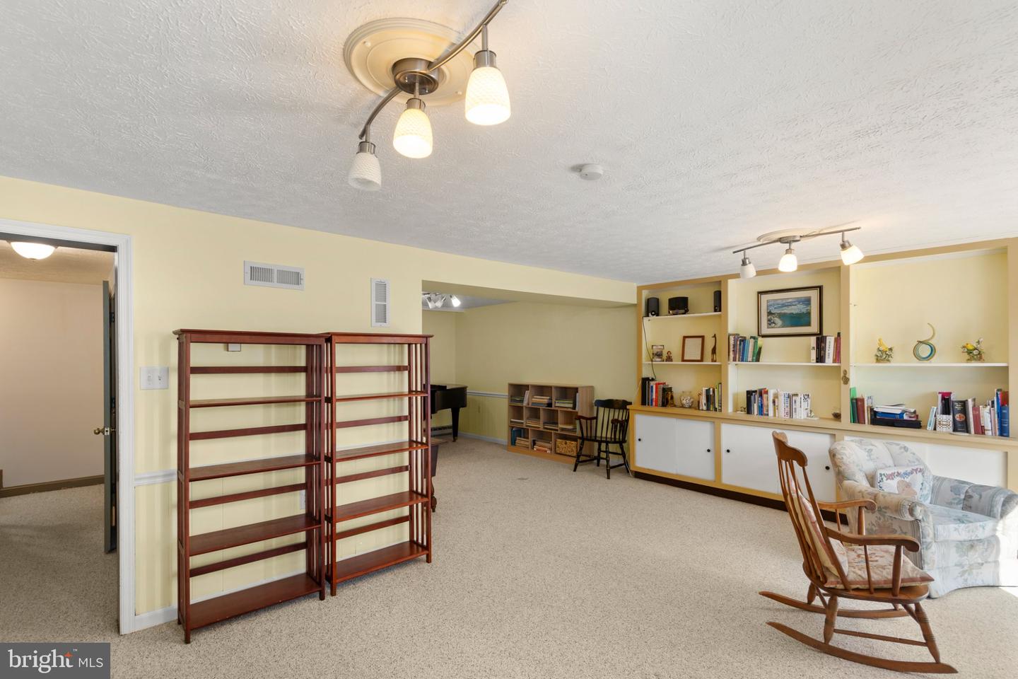 802 Appleseed Ct Property Photo 32