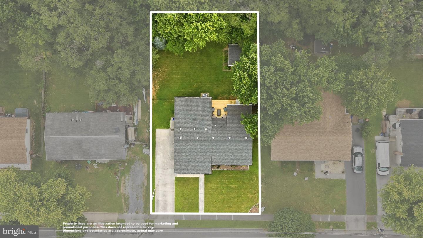 700 Green St Property Photo 33