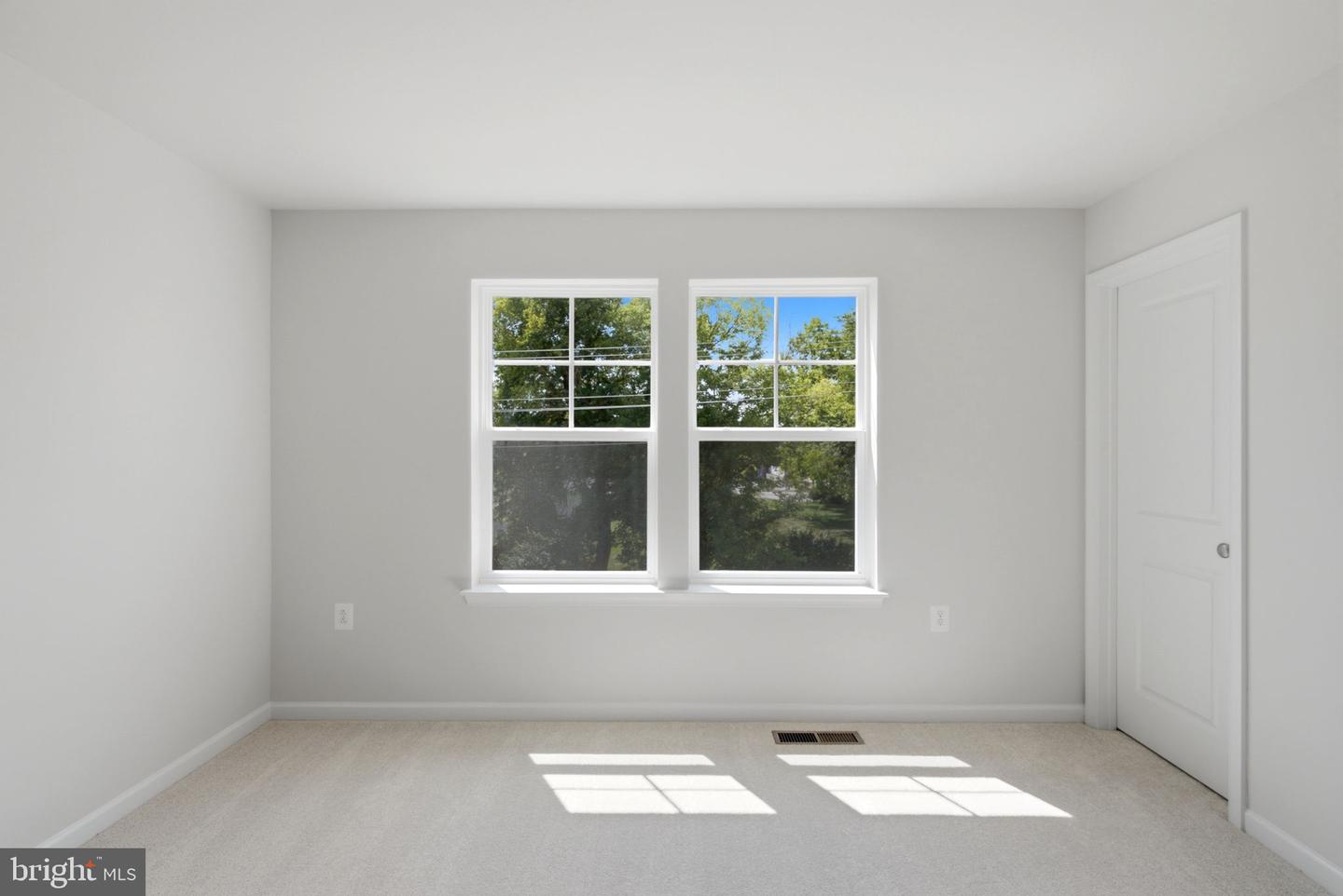 229 Monteith Dr Property Photo 25