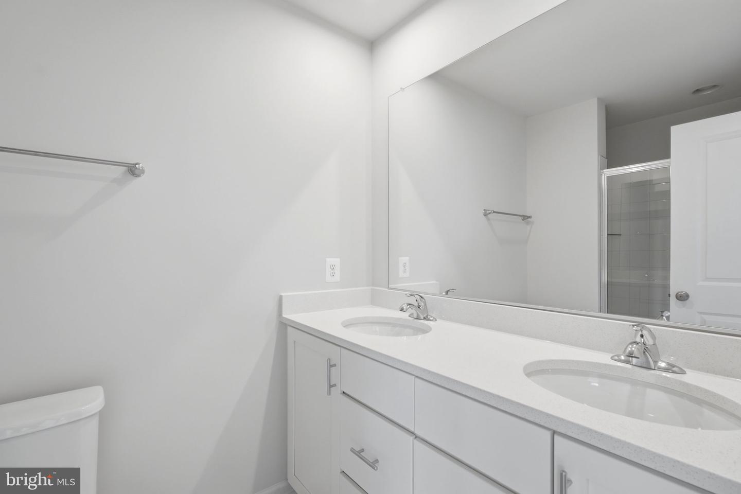 237 Monteith Dr Property Photo 18
